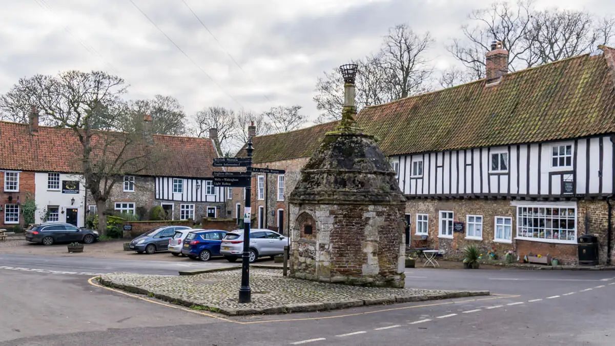 norfolklocal's tweet photo. Norfolk has some absolutely charming villages to explore! Check out our top picks for the best ones to visit here https://t.co/cQR1U8i58W #VisitNorfolk #VillageVibes #ExploreLocal https://t.co/5xIBvAkucL