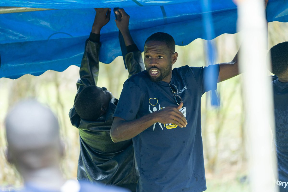 Destadia's tweet image. Team work makes the dream work✨️

Huge shoutout to everyone who showed up in all ways possible for Deserving Hope Phase V.
Your efforts equals BIG IMPACT!!
🙏 Thanks for making it a success.
Indeed #RotaryEyamba 

#DetadiaPR
#DeservingHopePhaseV