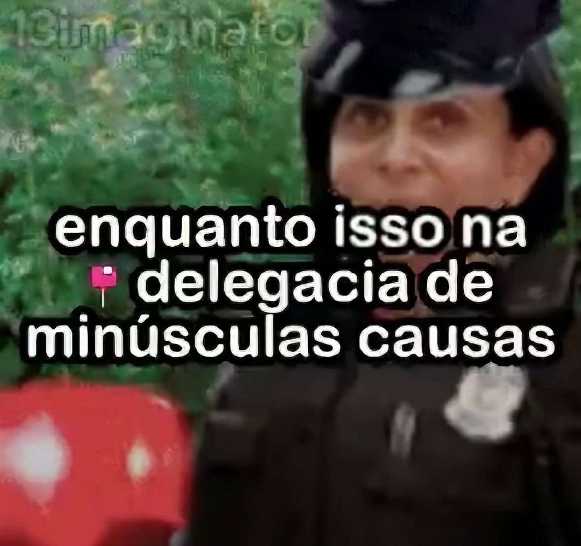 problemas de ferias: minha canetinha verde acabou no meio da grama e achei que não ia conseguir terninar de pintar meu bobbie goods 😢
consegui usar os últimos resquícios de tinta e deu tudo certo 🙏