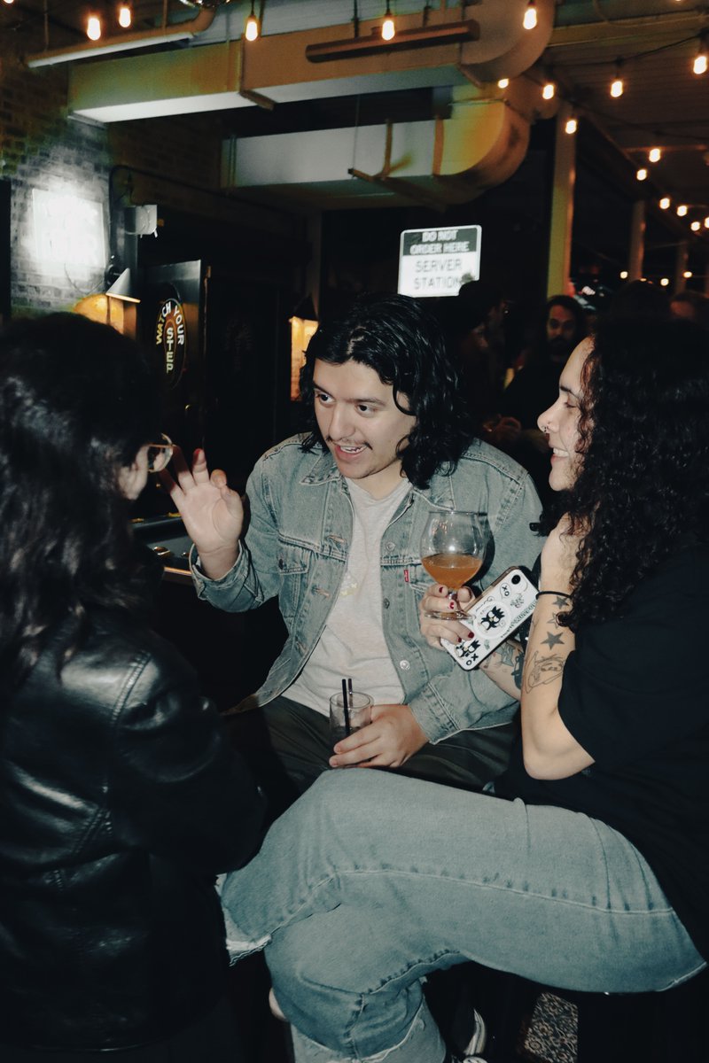 Doing Monday the right way (the fun way)

📸: @anukaphotos
