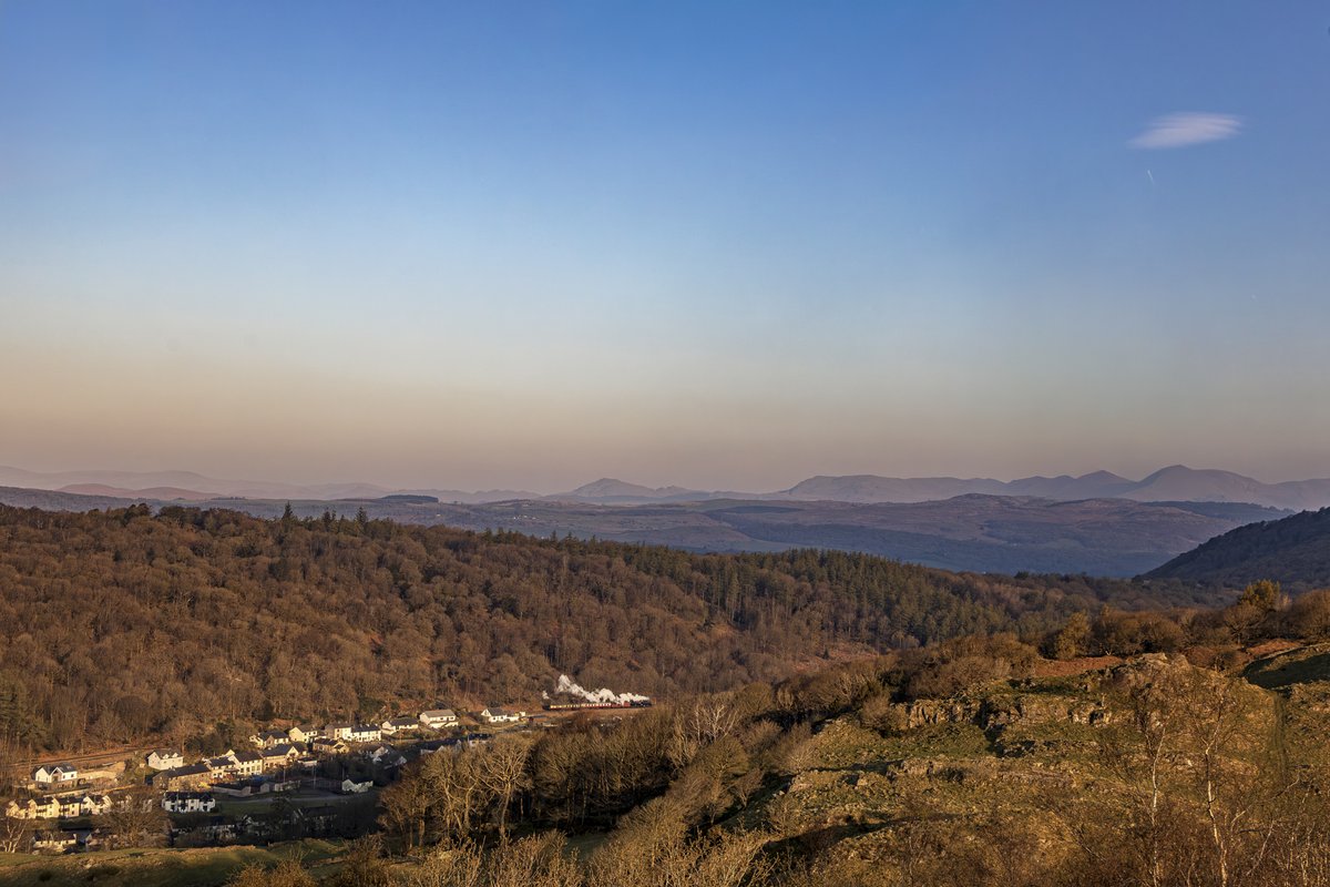 An early-morning train hauled by 52322, the Lancashire &amp; Yorkshire Railway A Class, working along the Lakeside &amp; Haverthwaite Railway as it steams through Backbarrow.