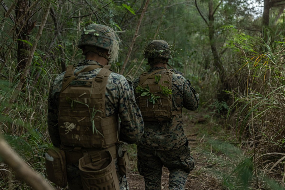USMC's tweet image. #Marines with @3rdMLG take part in Komodo 26.1 field exercise at Camp Hansen, Okinawa, Japan.

The field exercise was performed to rehearse land navigation, patrolling, and various infantry classes to sustain and enhance combat effectiveness through the development of individual…