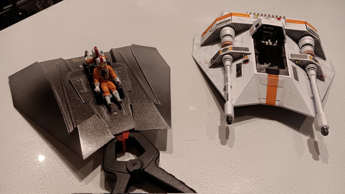 ametcalfe42's tweet photo. Now, I am looking at dry run assembly for #jffforsimon #StarWars #TESB #Snowspeeder main body parts. Cockpit upgrade is lovely, but do wonder if I should have used metallic grey rather than black. Upgrade is multi parts so I need to make sure seat unit lines up with top half! https://t.co/4loSRzntdh