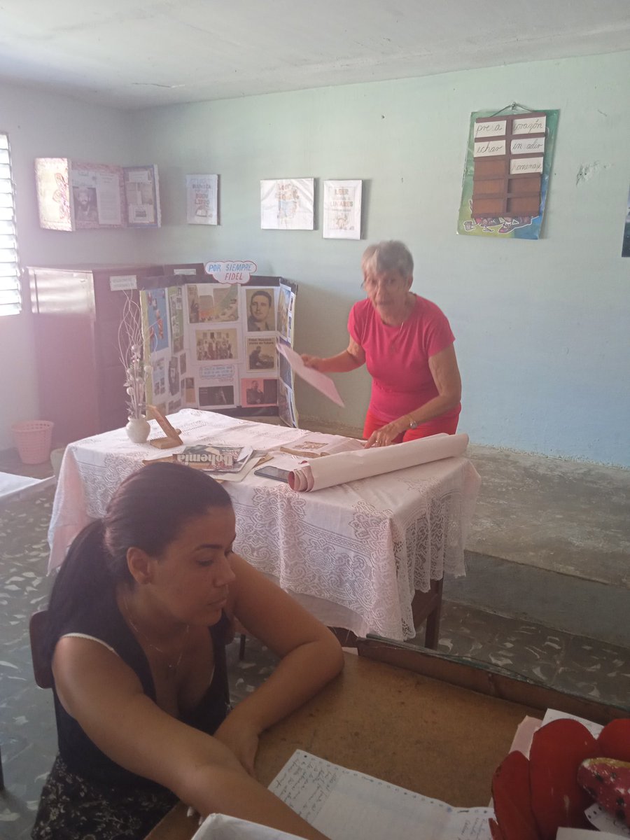 DaliaMa24412289's tweet photo. Se realiza festival de clases, del nivel primario de las instituciones educativas urbanas. Esta es una de las actividades en el marco de la Jornada del Educador. Éxitos a los participantes. @DiazCanelB @naimatrujillob @Marlen31443761 @CubaMined @GladysArtemisa https://t.co/7ar3LDDDgb