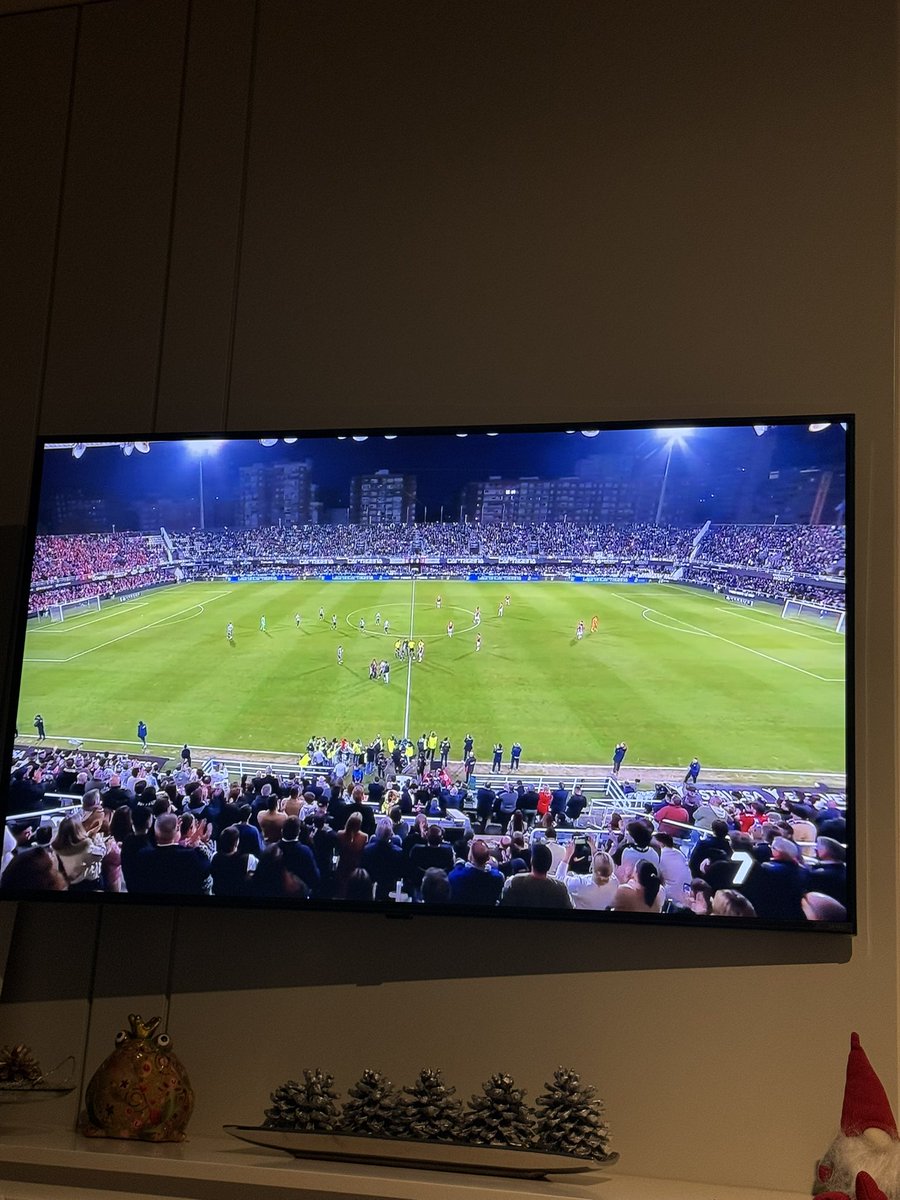 Tarde de DERBI ⚽️
<a href="/FCCartagena_efs/">FC Cartagena</a> - <a href="/realmurciacfsad/">Real Murcia CF</a>