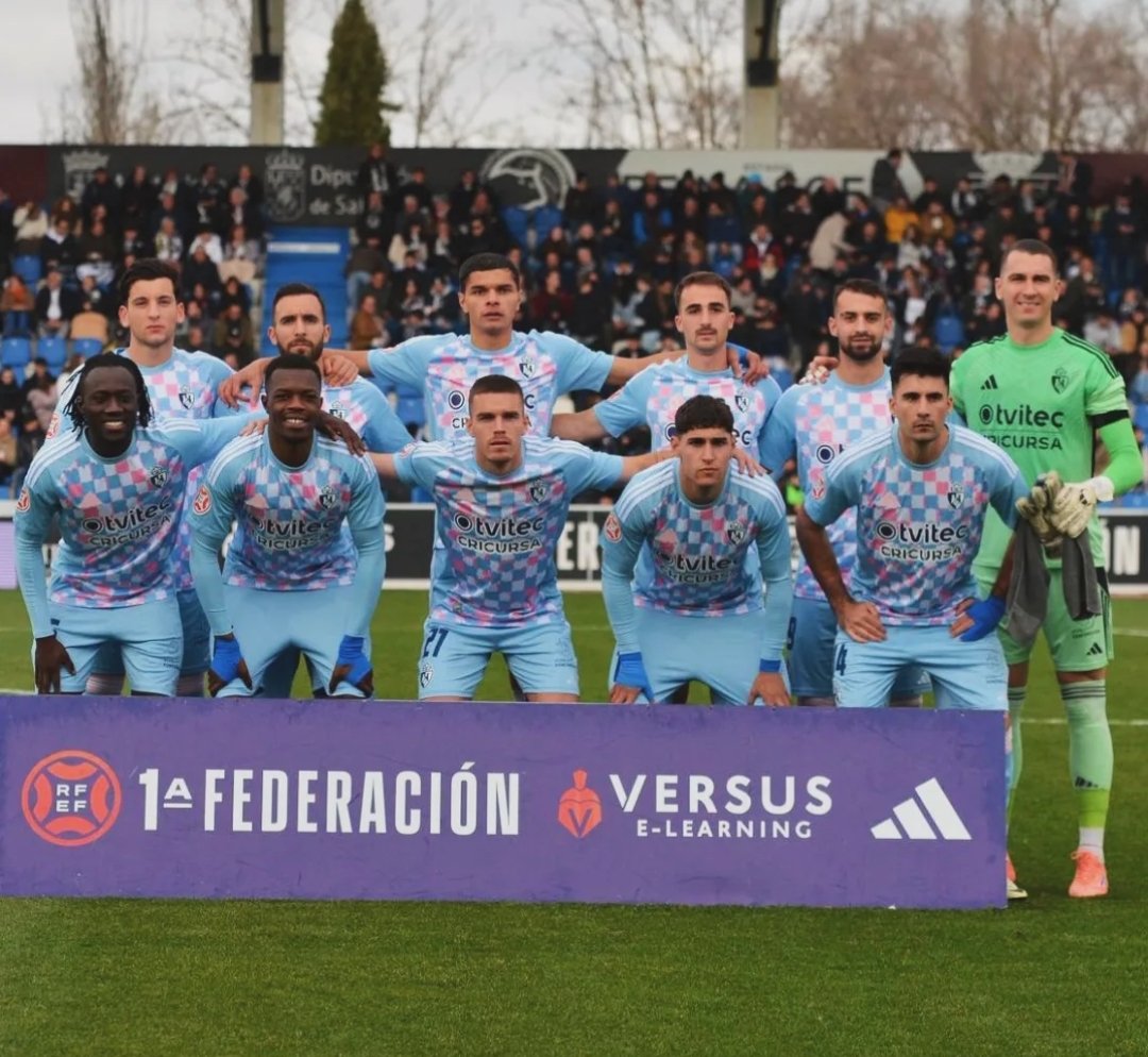 Unionistas 2 - Ponferradina 2 ⚽Xemi⚽ Cortés. Los blanquiazules se dejan 2 puntos en el Reina Sofía después de ponerse 0-2 y acabar jugando con uno más. Andrés Prieto, Vasco Sousa, Eneko Aguilar y Keita fueron titulares. Andoni López baja. ⚪🔵💪 #VamosDeportiva