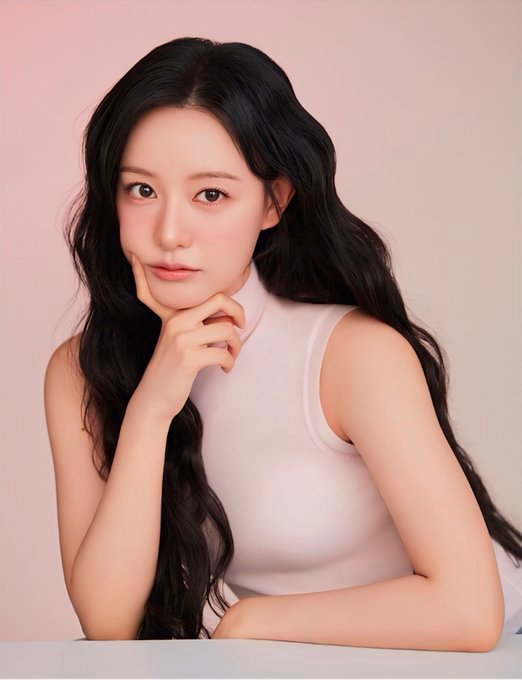 Kimjiwonbar tweet media