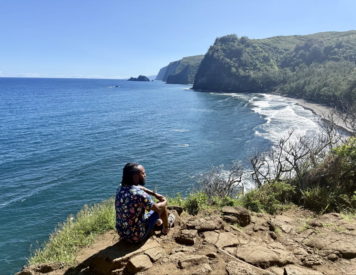 Artistic Inspiration: Pololu Valley Hike 
#BeINSPIRED! 🌎🎨❤️