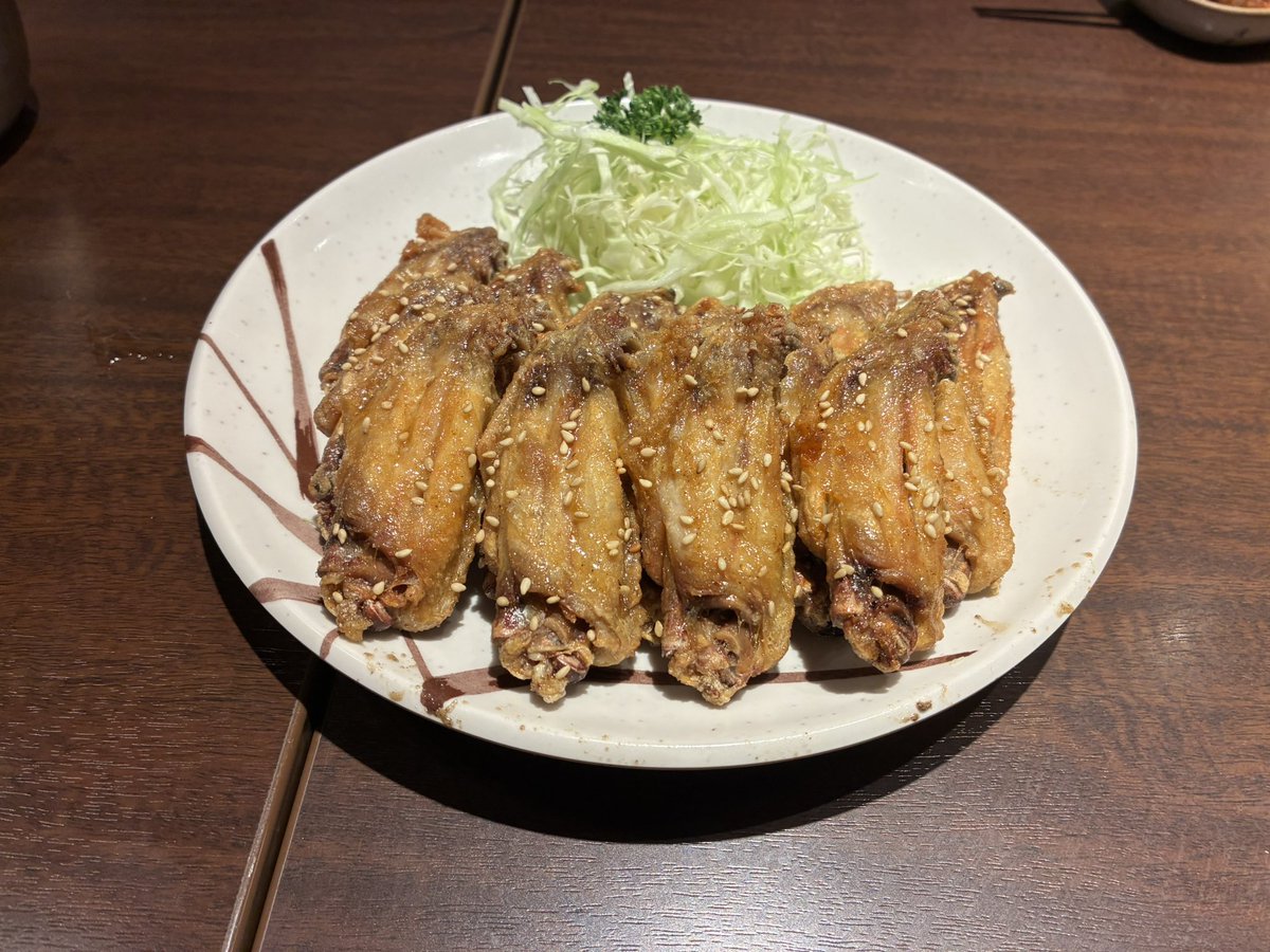 からまg tweet media