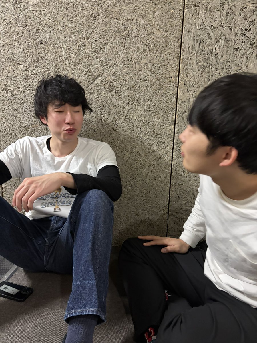 yunoki_666's tweet photo. たっぺいさん上木のキス顔が欲しくて口笛教える https://t.co/DLVoVz931m