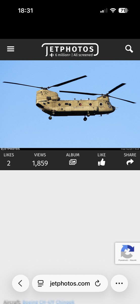 Kamol14's tweet photo. Now ! In Wrocław. Loud sound! Windows shaking 🫨 #wrocław #poland #USArmy #EASY29 #Boeing #CH47F #Chinook #helicopter #flight #flightradar #craft #military https://t.co/vawOXBI7vI