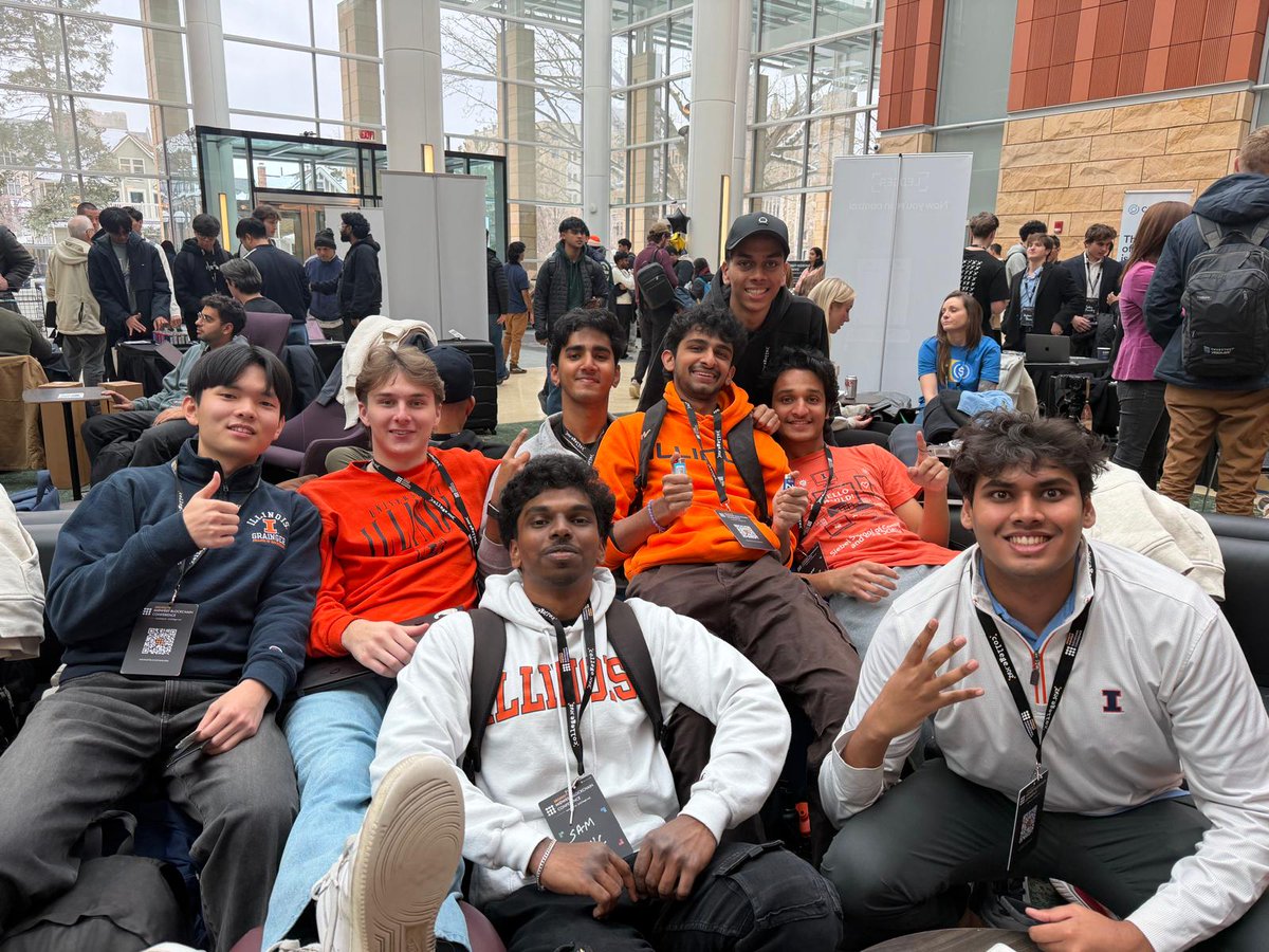 Illini Blockchain tweet media