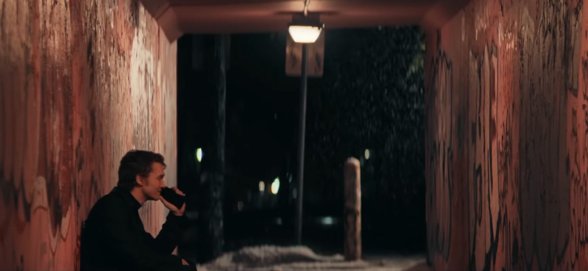 joxamriken's tweet image. и в довершение всего, я уверен, что влюблен в тебя, и не знаю, что с этим делать.