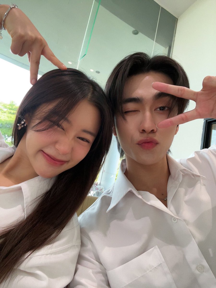 Nanny_Aouboom's tweet image. I MISS MY BOOMCIIZE BESTIES😭💗🤏🏻
@Ciize155cm @besevboom 

#besevboom #ciizezphr