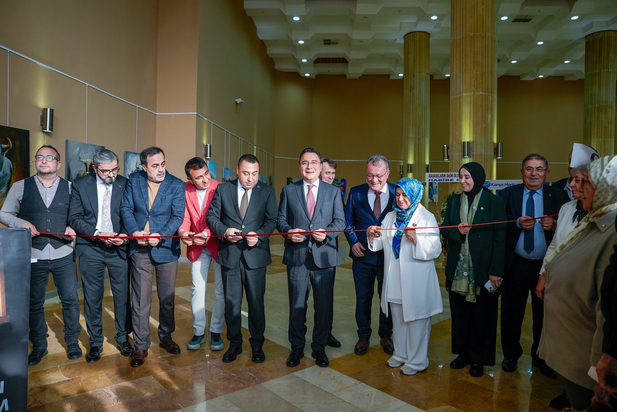 Genel Başkanımız Ali Babacan ve Konya İl Teşkilatımızla birlikte Mevlana Kültür Merkezi’ni ziyaret ettik. ✨

Hoşgörünün, hikmetin ve birlik ruhunun mekânında keyifli ve anlamlı bir vakit geçirdik.

Mevlana’nın “Gel, ne olursan ol yine gel” çağrısını; siyasetimizin de