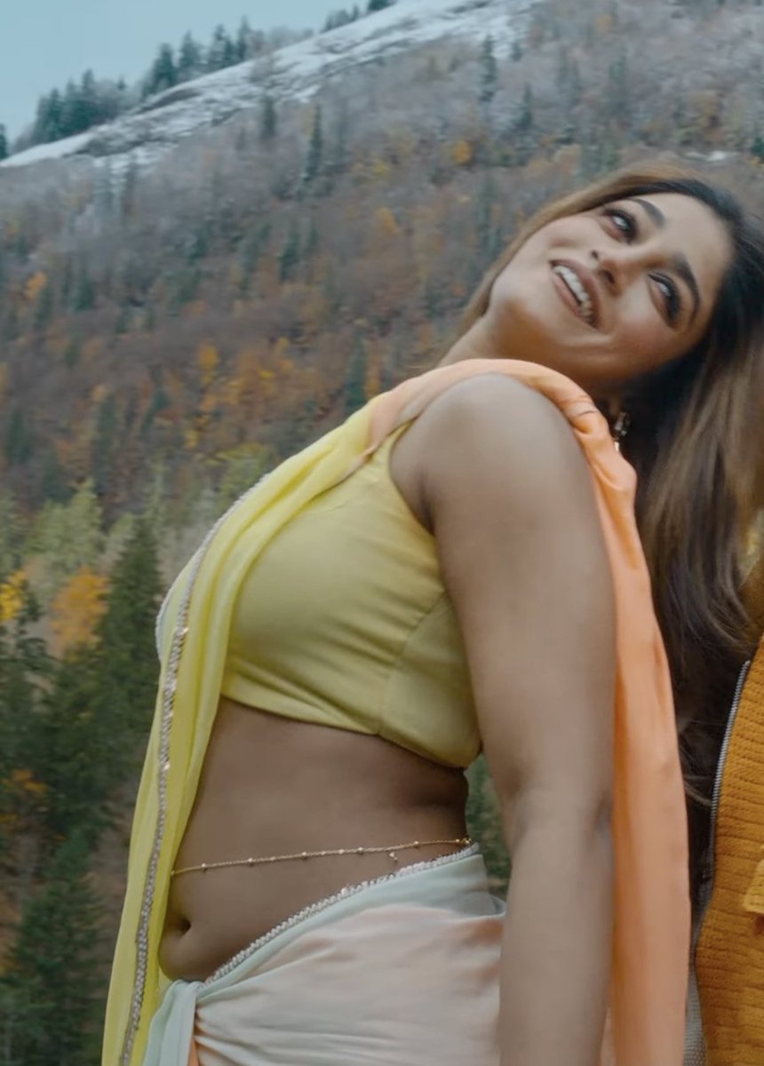 dimple様 Dimple is back and how @DimpleHayathi #DimpleHayathi