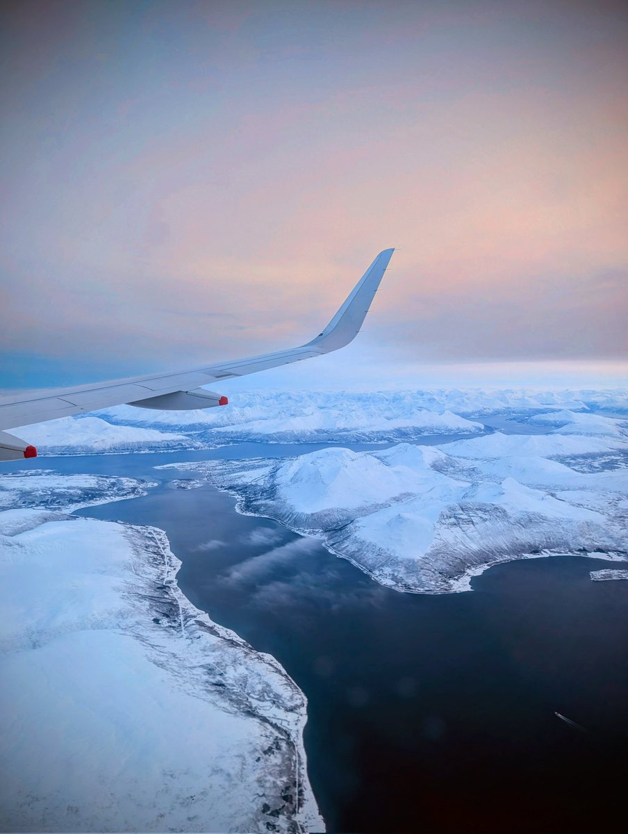 PunksInPubs's tweet image. On a little trip to the arctic and interviews are coming from the most northern dive punk/metal bar in the world! 

#tromsø #norway #arctic #punk #divebar