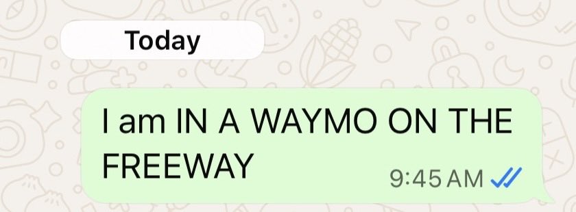 He hablado por FaceTime con tres personas.
Todos los que conozco se alejan de mí en el transcurso de este viaje de 35