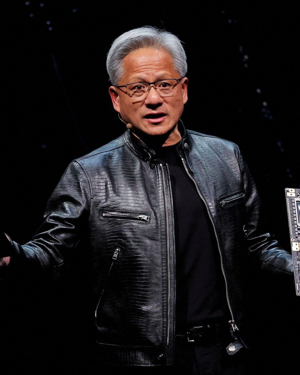 Ash Crypto tweet media