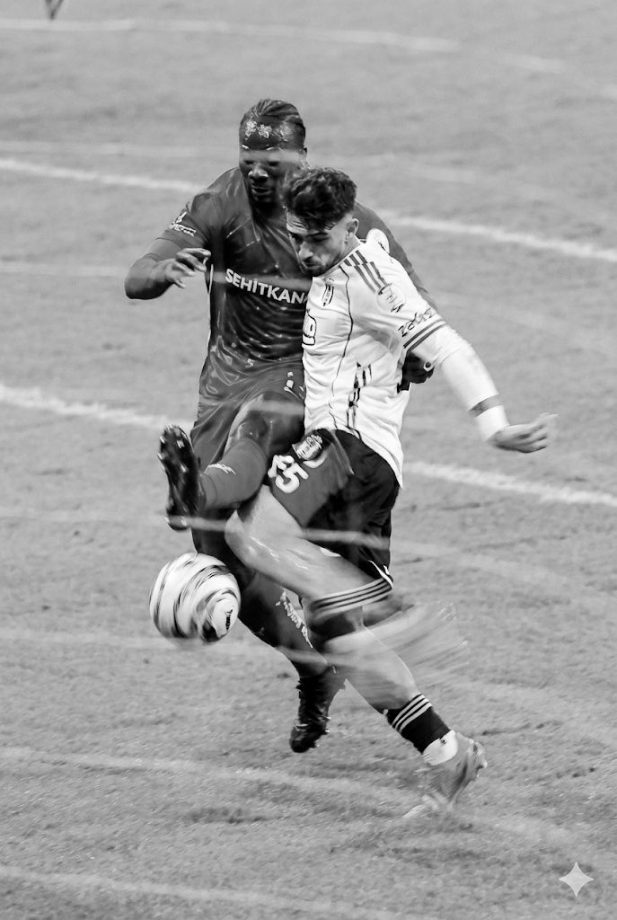 🚨TÜRKİYE’DE FUTBOLU,
FUTBOLDA ADALETİ BİTİRDİNİZ. <a href="/TFF_Org/">TFF</a>