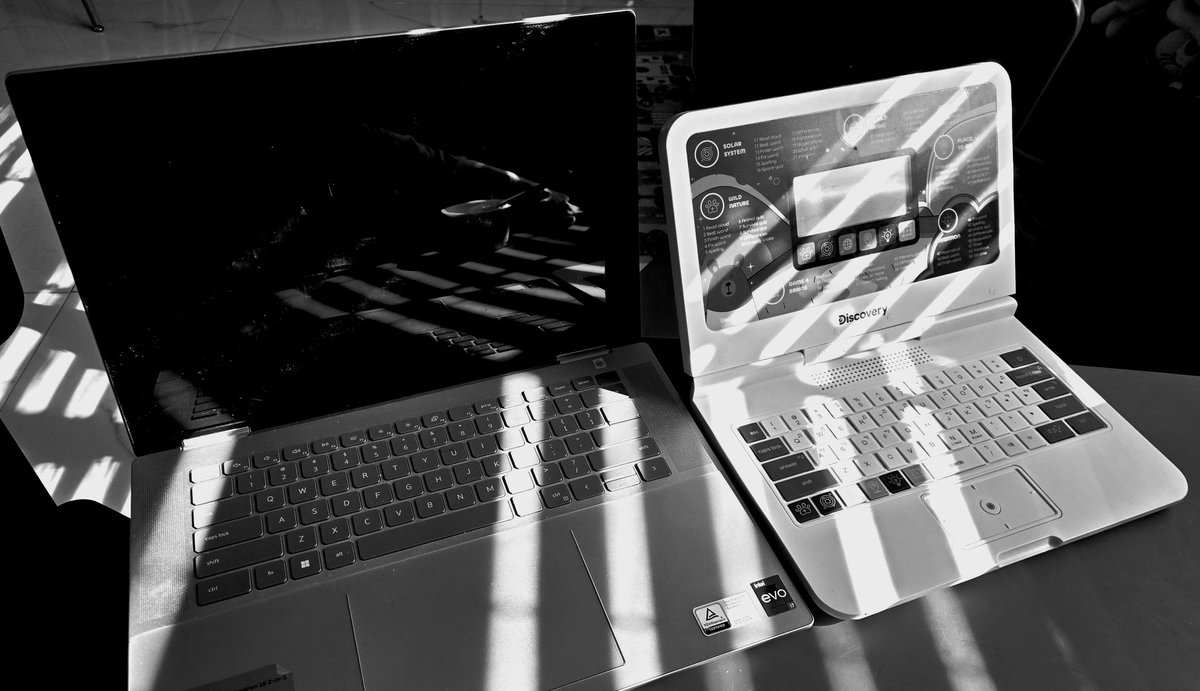 HeyItsSaraDev's tweet image. Toddler starting early tech career? Maybe so... since this is every morning. #futurecoder #toddlerlife