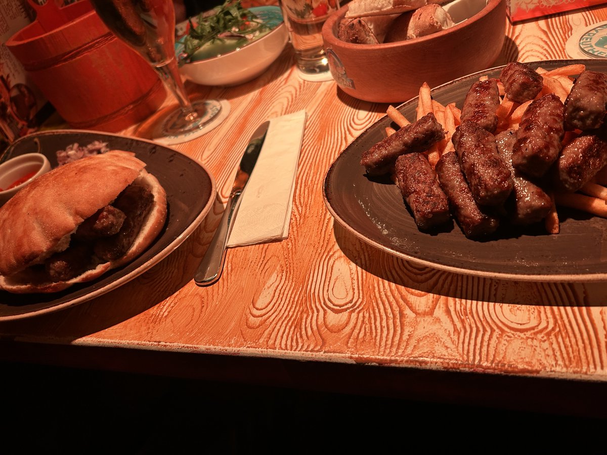 hellosilka's tweet photo. #dasperfekteDinner heute #Balkanstyle 🥰 https://t.co/9eSE9lbYDF