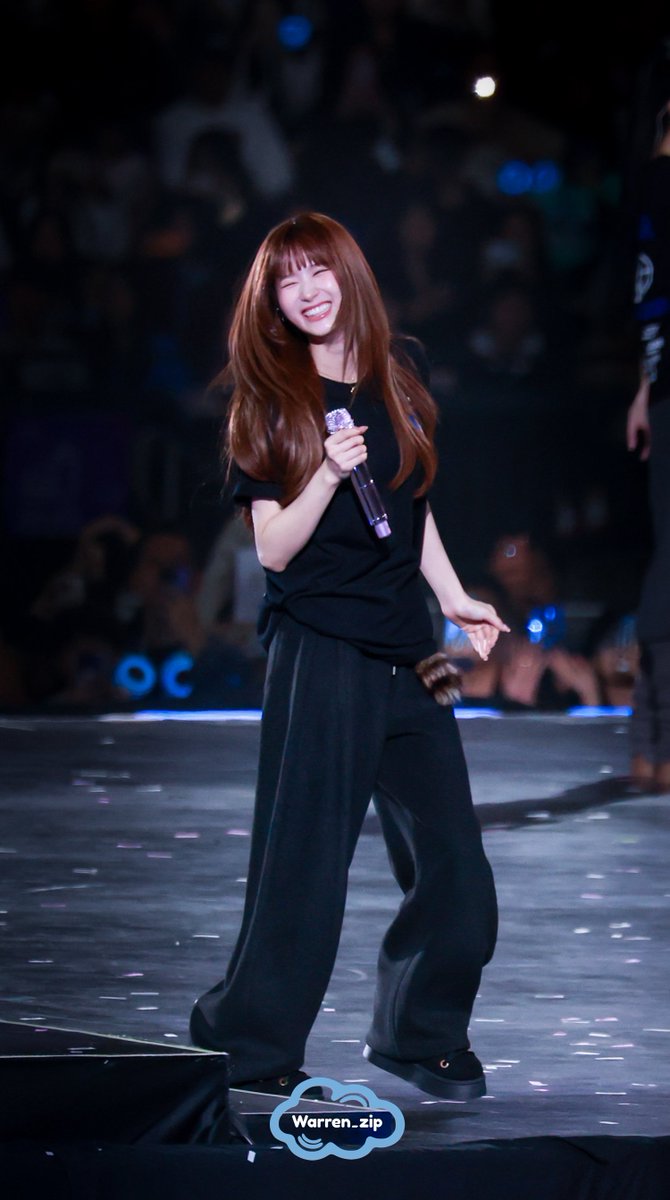 Post by sana this sana that 🍒 on X: 🤏🤏🤏