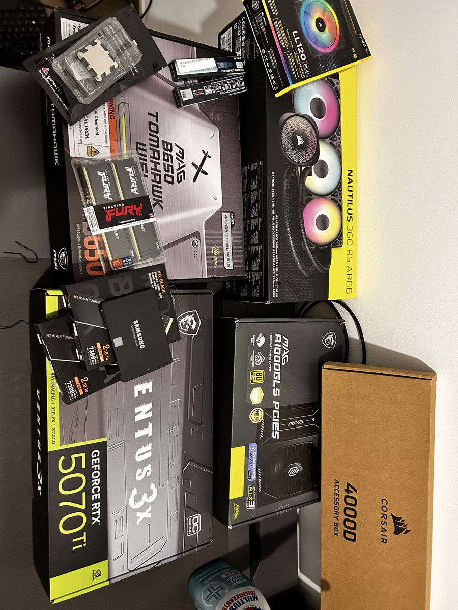 Sushimitsu tweet media