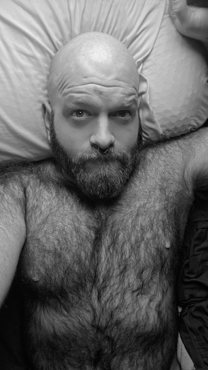 Good morning. Happy Monochrome Monday.