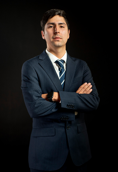 RenatoGarinG's tweet photo. La madrugada del domingo recibí mensajes hostigadores del abogado Diego Sporman quien representa a DANIEL ANDRADE en Democracia Viva.
Es grave que un litigante hostigue a quien ha denunciado públicamente a su cliente y Cata Pérez.
¡Y se jacta de su "círculo de grandes abogados"! https://t.co/w1bqABdVN4