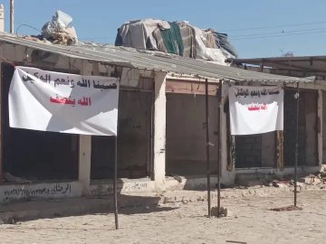 tariqalameri77's tweet image. الحزب الاشتراكي في الجنوب حين بدأ الظلم ومصادرة الأملاك وقتل أعيان القبائل والمشايخ والسلاطين في يافع والضالع وأبين وشبوة بلا مبرر أو ذنب، زال إلى غير رجعة. واليوم ما يحدث في حضرموت من نهب وسلب وقتل للشماليين سيعجّل بزوال الانتقالي، ف سنن الله لاتتحول ولا تتبدل