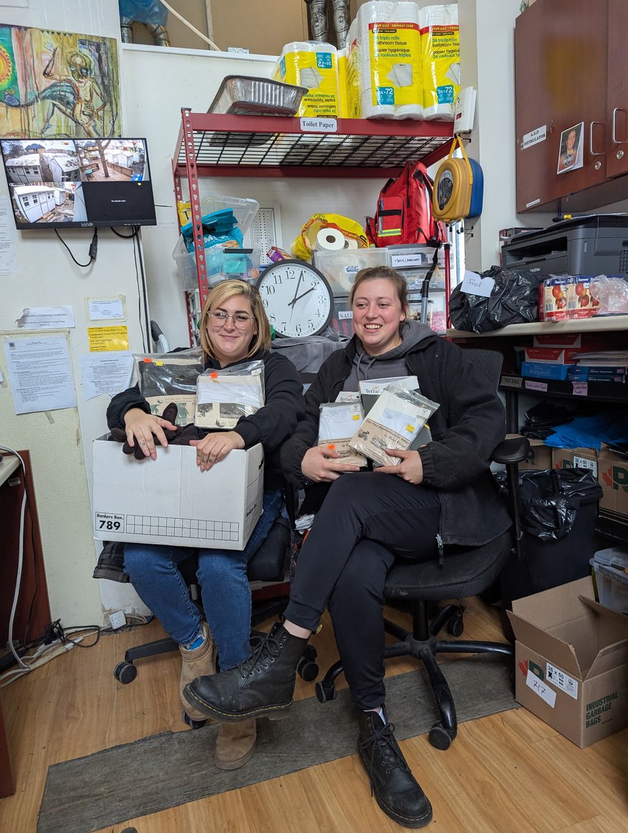 UnityProjectLdn's tweet image. Feeling it for Paul and Sandi Caplan (nee Novak) as they clear out 70+ years of inventory remaining after the 2012 closure of the iconic Novacks Store. Thanks for all your support, and for your consideration for the warmth and welfare of people experiencing homelessness. #LdnOnt