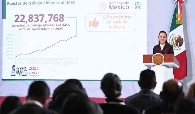 Empleo  afiliado al <a href="/Tu_IMSS/">IMSS </a>  registra nuevo récord histórico con 22 millones 837  mil 768 puestos de trabajo al 30 de noviembre de 2025 <a href="/GobiernoMX/">Gobierno de México</a> <a href="/Claudiashein/">Claudia Sheinbaum Pardo</a> hojaderutadigital.mx/empleo-afiliad…