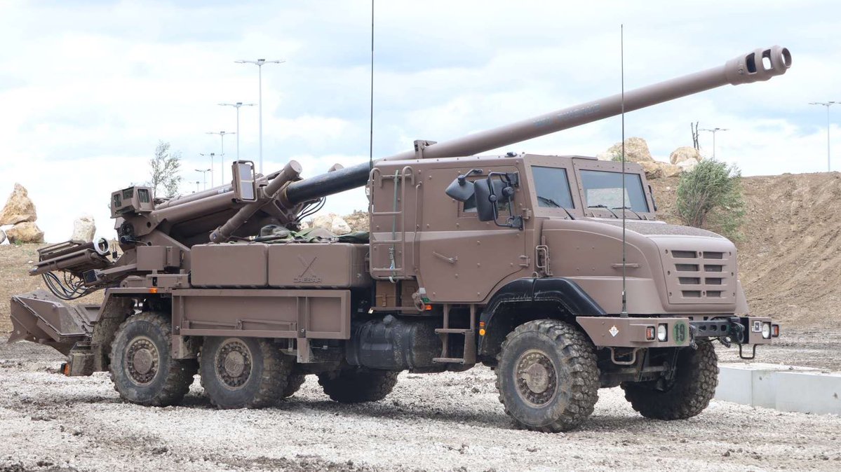 🇭🇷🇫🇷Croatia and France today signed a contract for the procurement of Caesar self-propelled howitzers for the Croatian Army, and a letter of intent for the procurement of improved Rafale aircraft capabilities for the Croatian Air Force.

Croatia plans to acquire 18 howitzers and