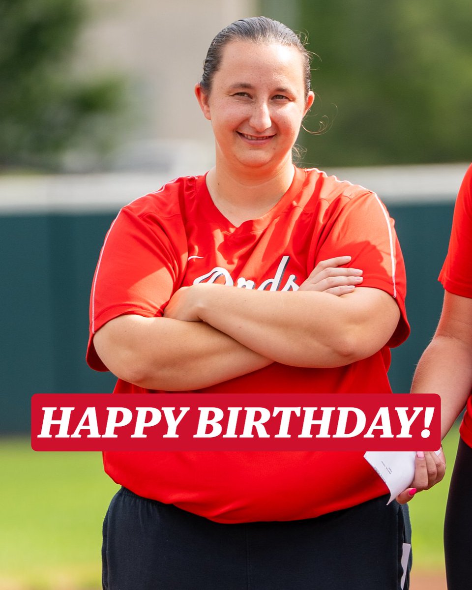 Happy Birthday to our athletic trainer, Kendra🥳