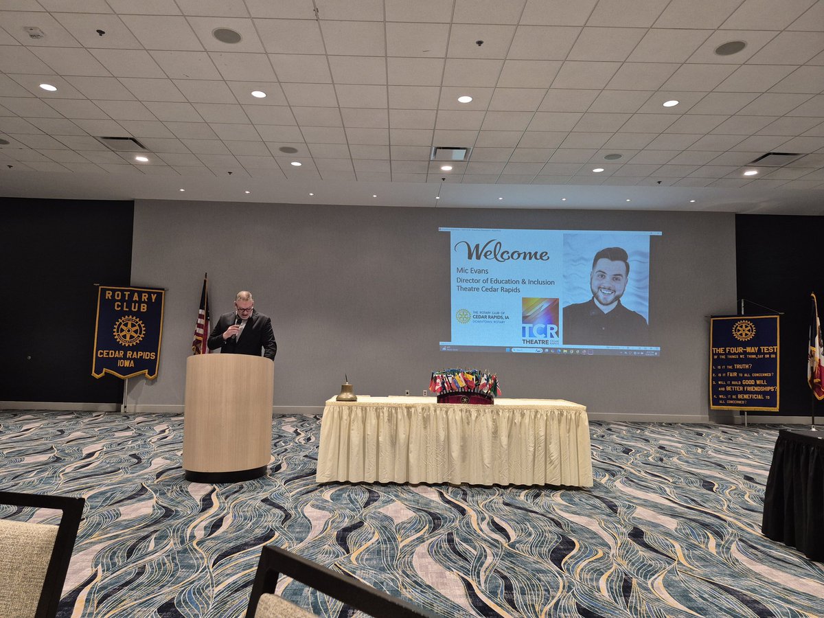 A 100 years of <a href="/TheatreCR/">Theatre Cedar Rapids</a> as Mic Evans shares a wonderful dose of storytelling to #Rotarians 🗣
TCR has a robust 2025-26 season as Mic shares this noon in Downtown #CedarRapidsIA 🇺🇸
