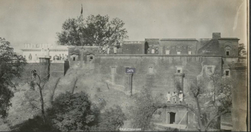 ThethPanjabi's tweet photo. Qila Anandgarh, built by Guru Gobind Singh between 1695–1700, photographed by Dhanna Singh 'Patialvi', 30 May 1934. It survived the Mughals, Afghans, &amp; British, but could not survive those who had built it – the Sikhs. It was destroyed by Kar Seva babas, who rebuilt a Disney fort https://t.co/CEKGrqvglw