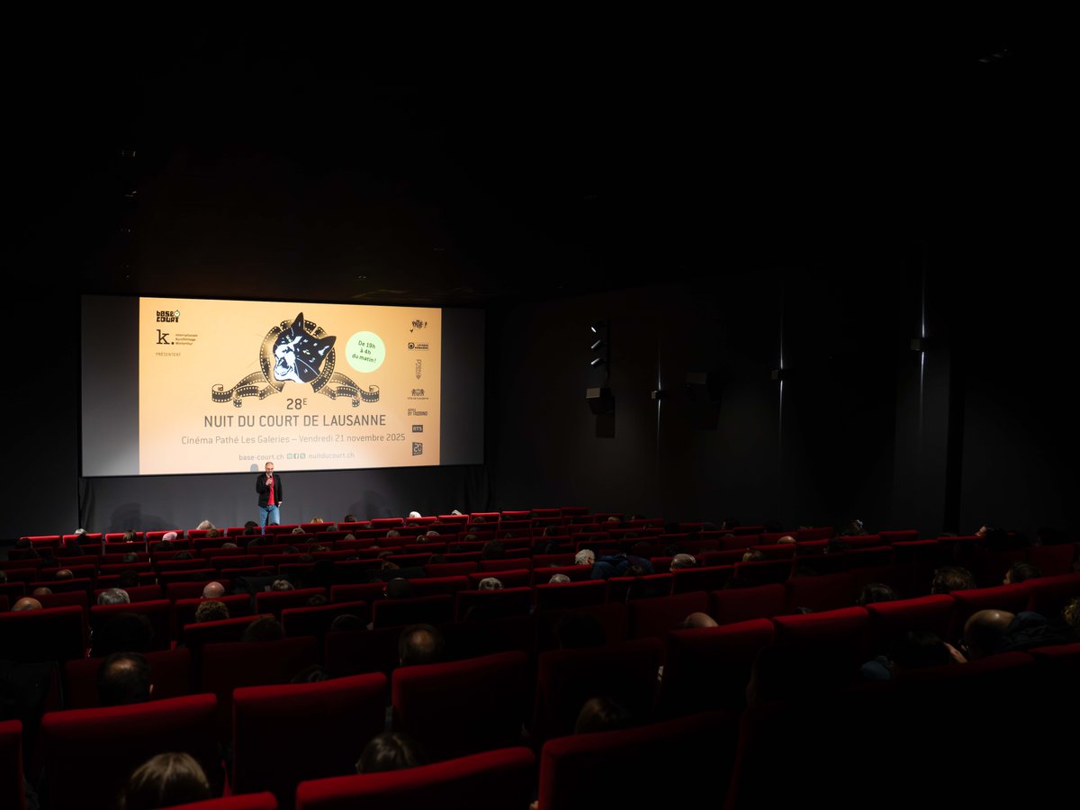 NuitduCourt's tweet image. (vin) Chaud devant ! Revivez en images la Nuit du Court de Lausanne du 21 novembre

Les croissants sont digérés, la saison des biscômes est lancée et le court métrage n’a pas fini de briller 

Merci au public pour sa bonne humeur qui a illuminé la soirée 

©Anne-Laure Lechat