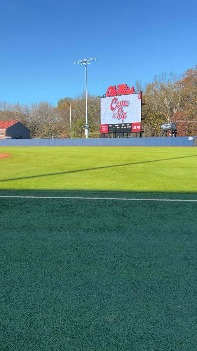 Had a blast at the <a href="/OleMissSoftball/">Ole Miss Softball</a> and <a href="/HailStateSB/">Mississippi State Softball</a> camps this weekend! Thank you to all the coaches for the feedback and information.
<a href="/Coach_Ricketts/">Samantha Ricketts</a> <a href="/CoachZacShaw/">Zac Shaw</a> <a href="/MrCoachTbratt/">Tyler Bratton, M.S.</a> <a href="/CoachBBuchanan/">Bobby Buchanan</a> <a href="/Jamie_Trachsel/">Jamie Trachsel</a> <a href="/CoachMorganK/">Morgan Klaevemann</a> <a href="/NEvansSoftball/">Nancy Evans Softball</a> <a href="/hotshotsnation/">Hotshots Fastpitch</a> <a href="/gjpalme/">Joey Palmer</a>