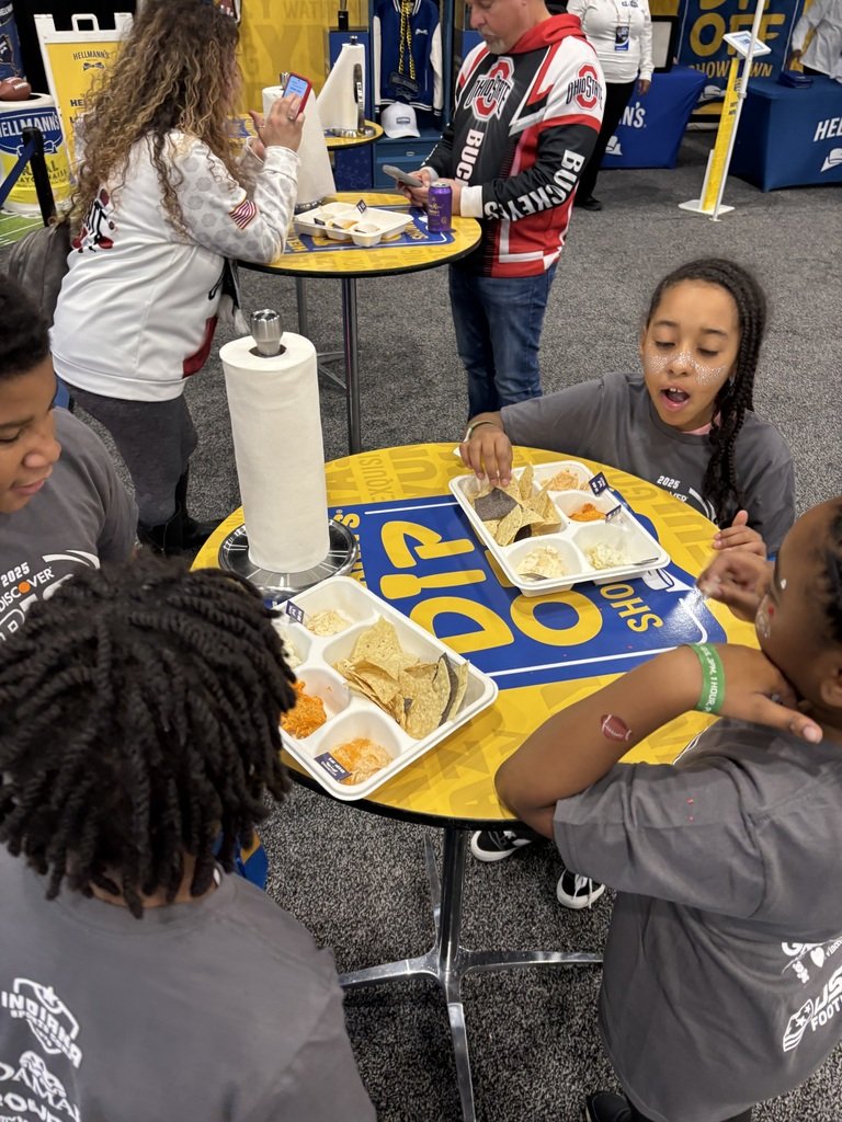 Our <a href="/sunnyheightsele/">Sunny Heights Elem</a> students had a great time at the Big Ten Fan Experience! The Big Ten Championship is a celebration of higher education right here in Indy and we had a blast enjoying this event! #EastsidePride #WarrenWill #OURHeights