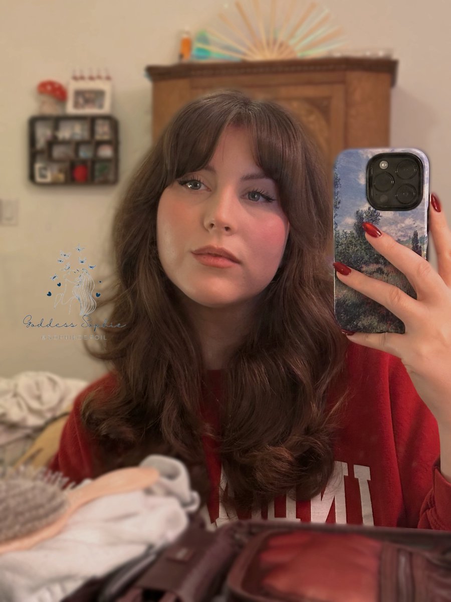 SophieOspoil's tweet image. Having a really good hair day