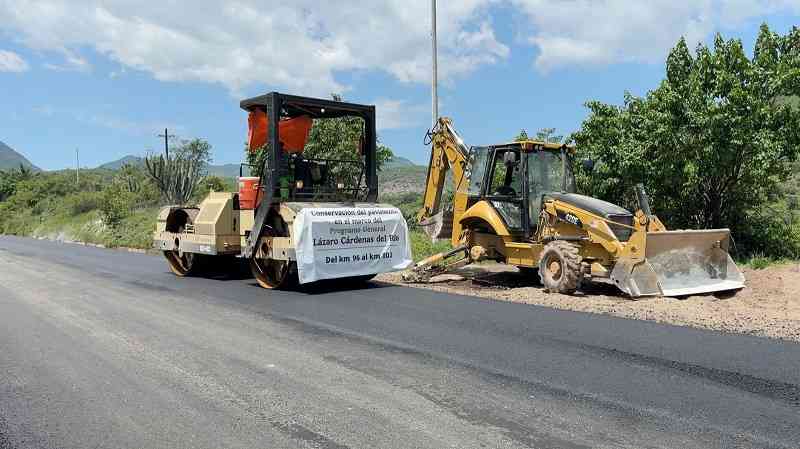 Modernización de 820 km de infraestructura carretera en la Mixteca de Oaxaca presenta avance del 78%: <a href="/SICTmx/">SICT México</a> hojaderutadigital.mx/modernizacion-…