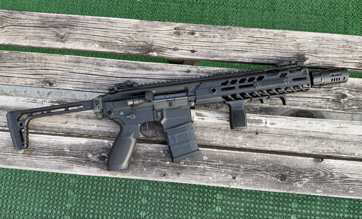 Yousuke_C's tweet photo. SIG AIR MCX

GATE ASTER組込み
GATE blu-Link付属
ピストン•ピストンヘッド•モーター変更

希望¥45,000
送料着払い

#���リタリー物販 https://t.co/gc9lTEdxuU