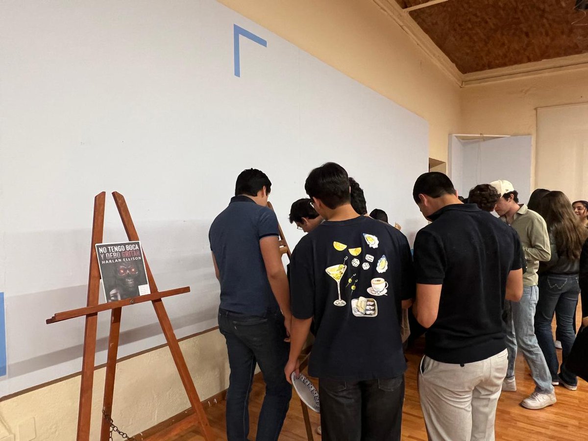 ¡Futuros Posibles! 🌟

Una galería donde estudiantes del campus compartieron su visión sobre cómo debería ser el futuro y cuál es nuestro papel en el mundo actual 🗣️

#TecCampusAgs