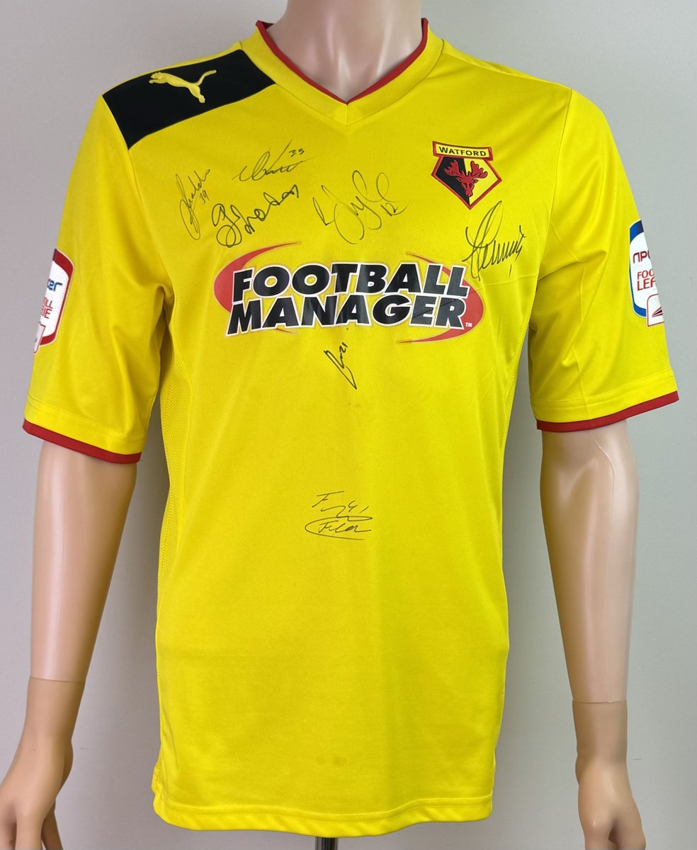 #WatfordFC The Watford Gold Advent Calendar Day 9: One of Troy Deeney's 2012/13 home shirts. Has Troy blotted his Hornet legend status copybook since retiring as a player?
One to be added to our 2010s collection!
<a href="/DNSYE_podcast/">Do Not Scratch Your Eyes Watford FC Podcast 🐝</a> <a href="/Observer_Owl/">Watford Observer</a> <a href="/treasurywatford/">The Watford Treasury</a> <a href="/hornet_heaven/">Hornet Heaven</a>