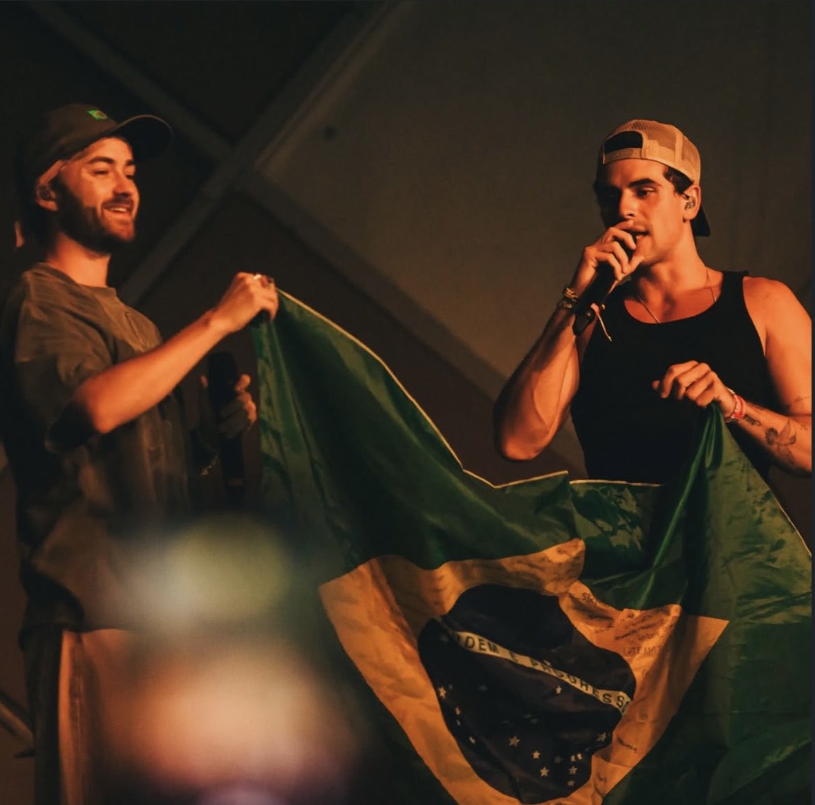 JackAndJack's tweet image. nos te amamos muito Brazil!🇧🇷❤️