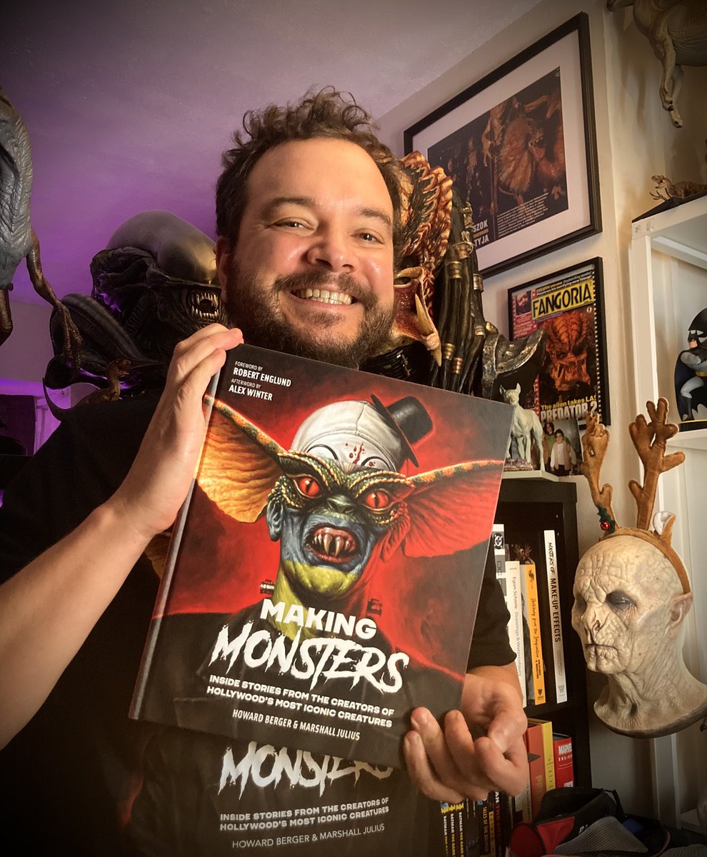 EntennStudio's tweet photo. Absolutely ecstatic to finally receive this book by @MarshallJulius &amp; Howard Berger! Cannot wait to devour its exquisite contents! #entenn #makingmonsters #monsterkids https://t.co/3loDij5QDw