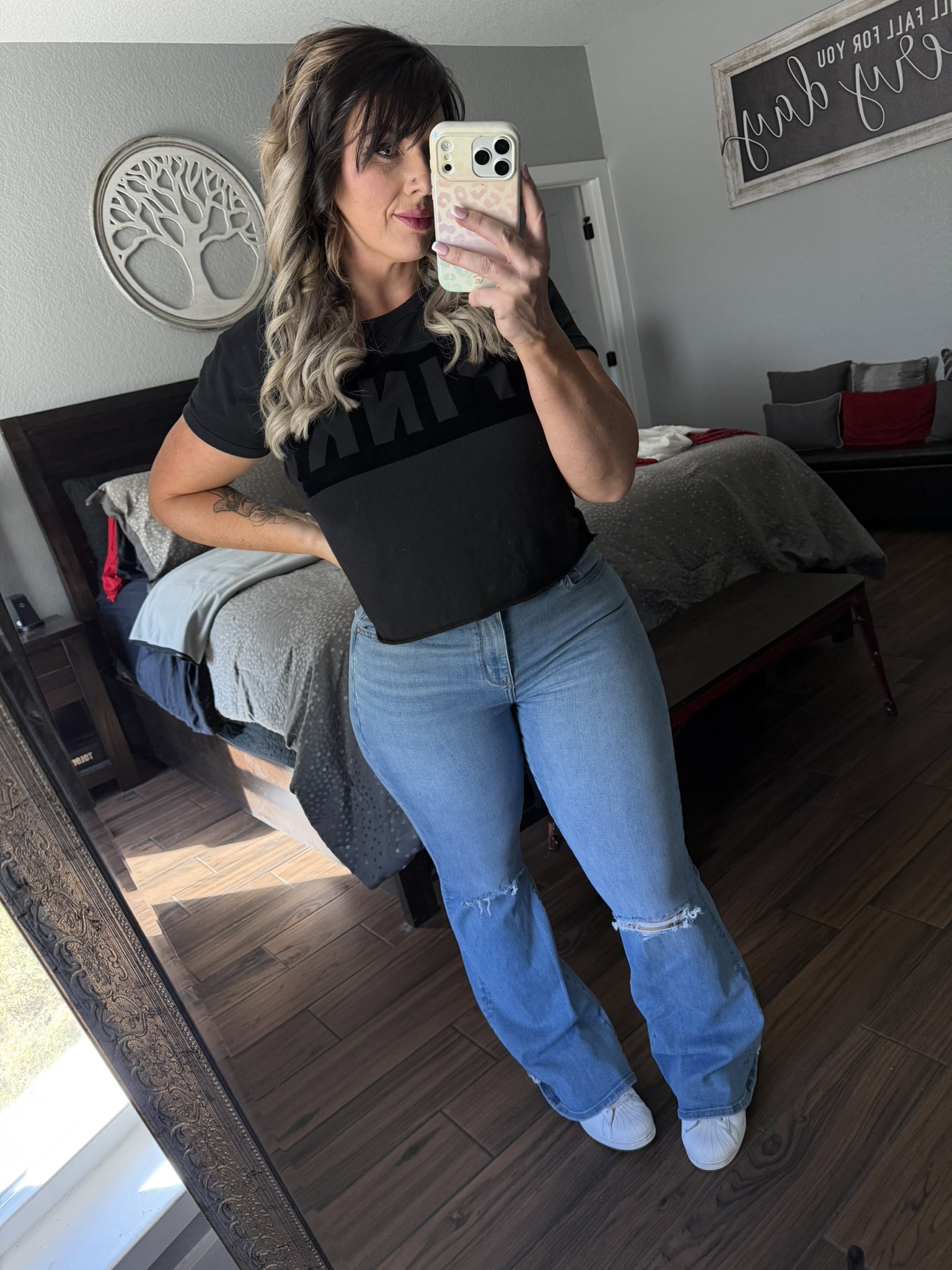 1 pic. Rate the fit… am I’m finally on trend? https://t.co/F3XnF1wm23