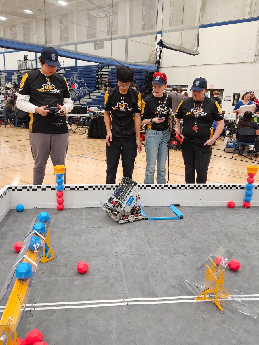 ShorelandLuthHS's tweet image. 🚀 Strong start for our Pacer Robotics teams at the 12th Annual Menasha VEX Tournament!

53171N finished 18/40
53171M finished 21/40

Both teams reached the Elimination Rounds and gained valuable early-season experience. Great work, Pacers! 💛🖤 #VEXRobotics #PacerPride