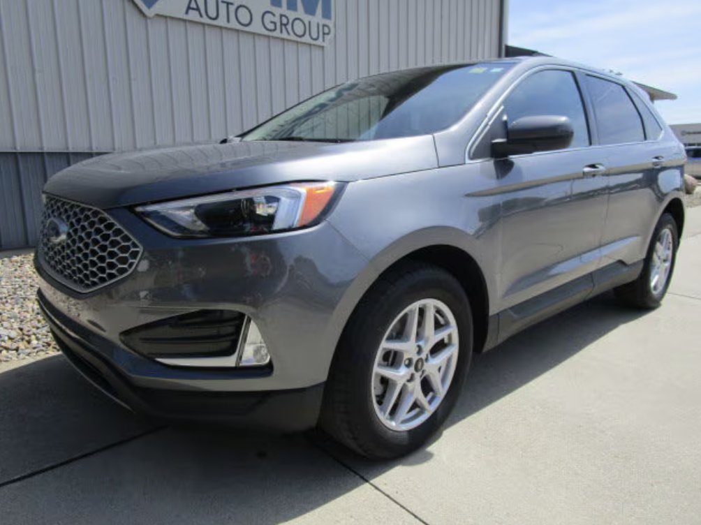 TeamAuto_IA's tweet image. Ready for a #Ford Edge? Find the one that fits your style and budget in our pre-owned inventory.

Shop Now » tinyurl.com/3ahtxdbk

#TeamAutoGroup
#FordEdge
#DenisonIA